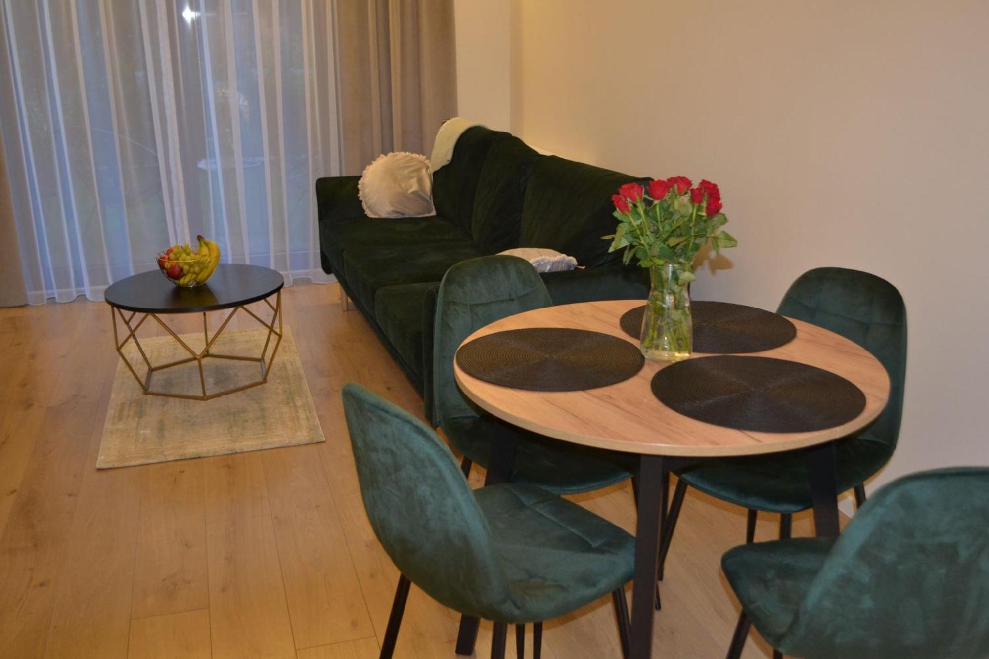 Apartament Aktorow Bronowice คราคูฟ ภายนอก รูปภาพ